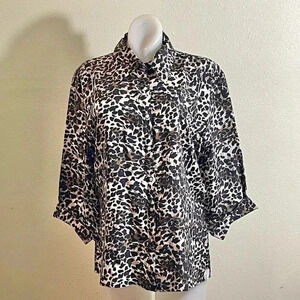 Ninety Brand Size L 100% Silk Animal Print Blouse Top Button Front 3/4 Sleeves
